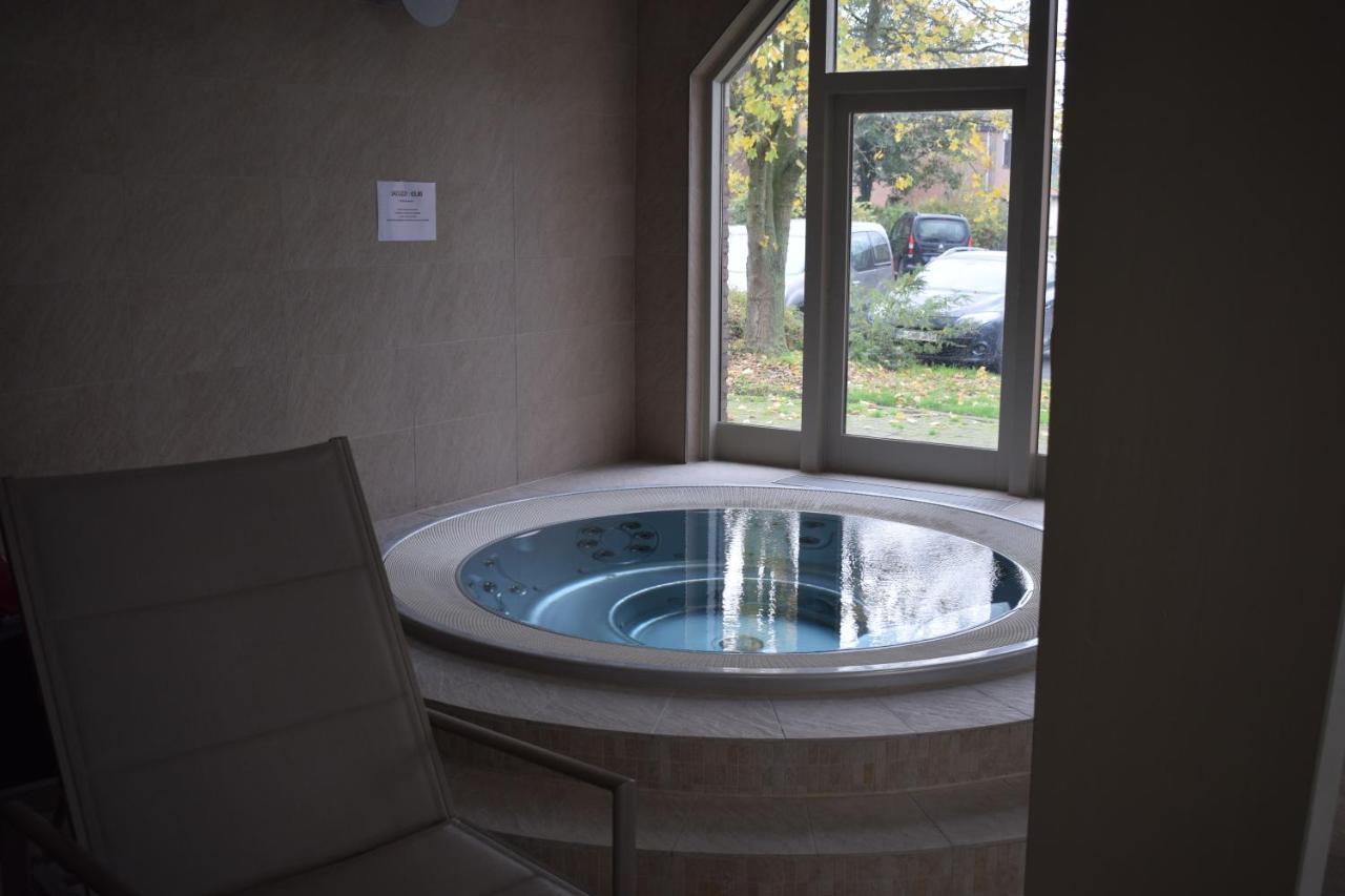 Zorghotel De Ceder Deinze Esterno foto